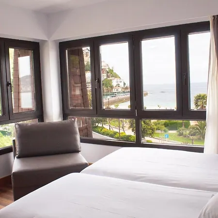 Ezeiza Hotel San Sebastian