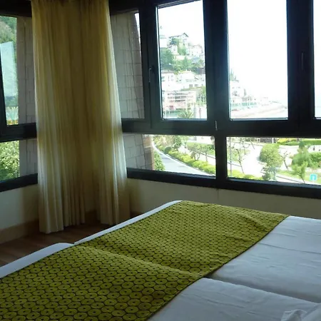 Ezeiza Hotel San Sebastián