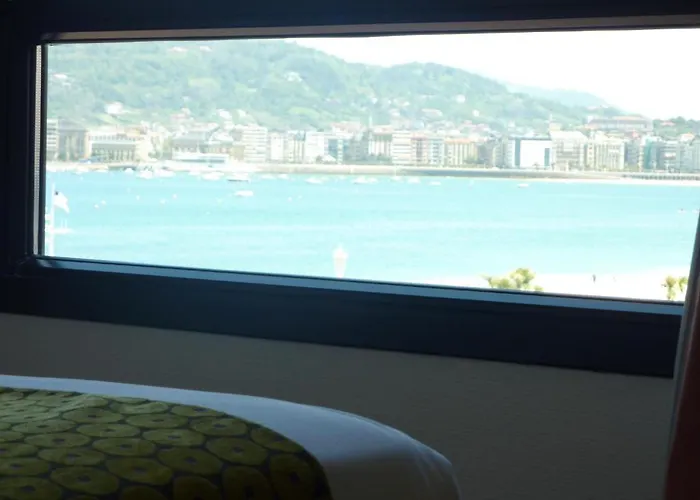 Ezeiza Hotel San Sebastian